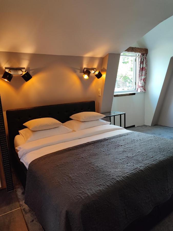 B&B Hotel Elselina Schiedam Exteriör bild