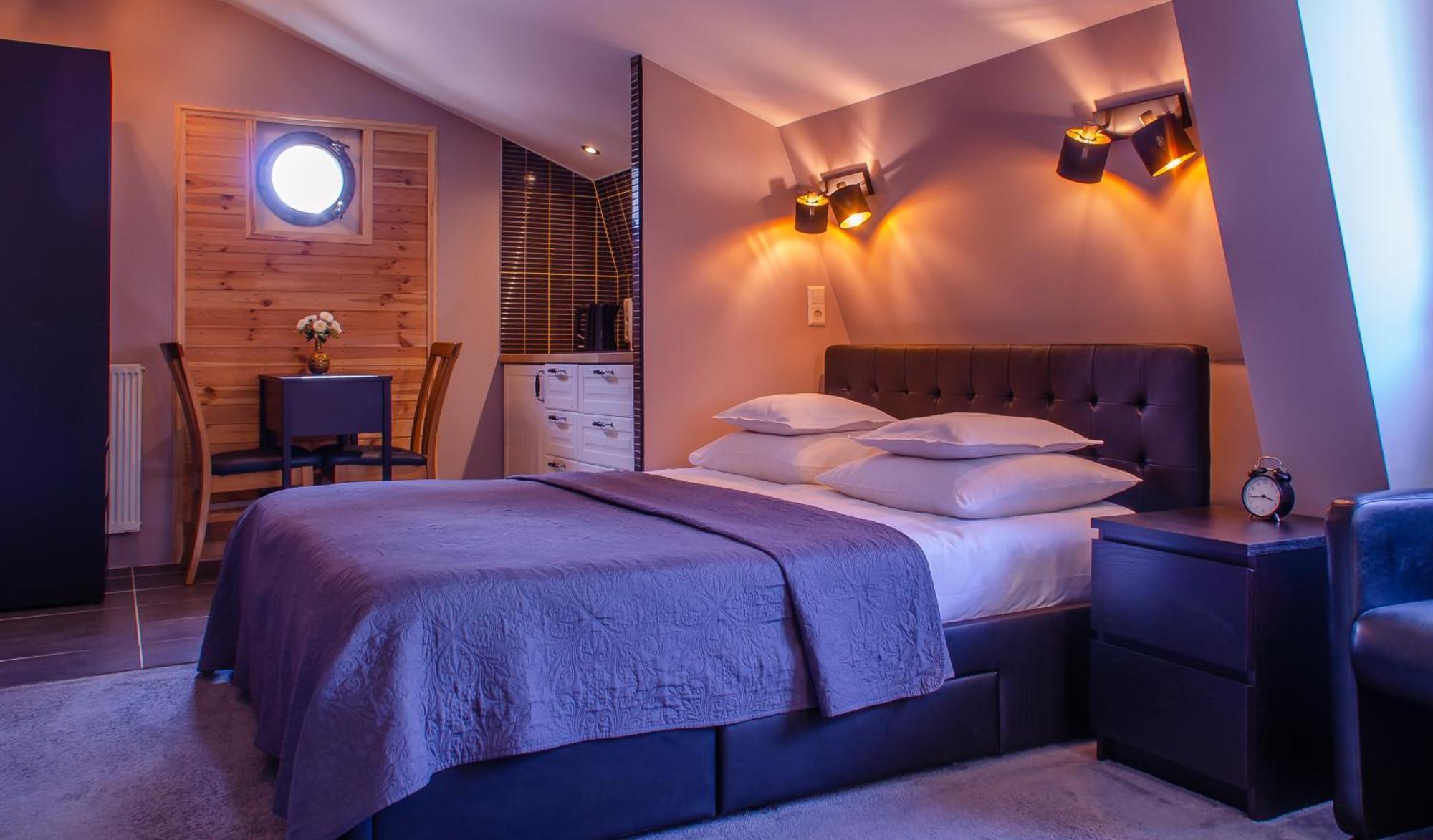 B&B Hotel Elselina Schiedam Exteriör bild